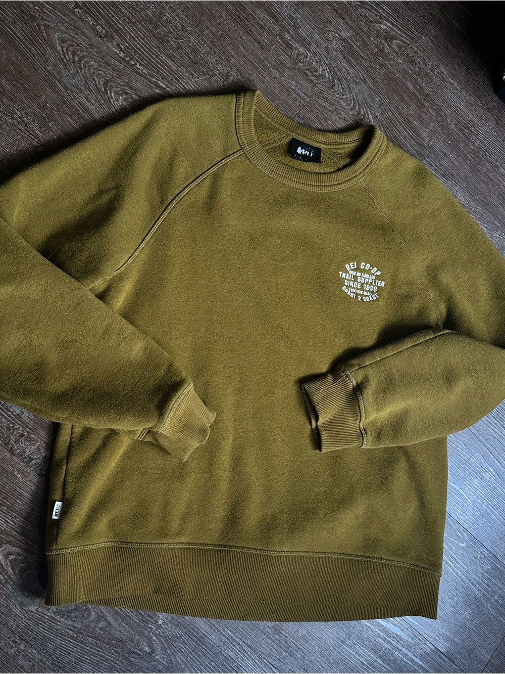 trail supplies crew sweatshirt REI